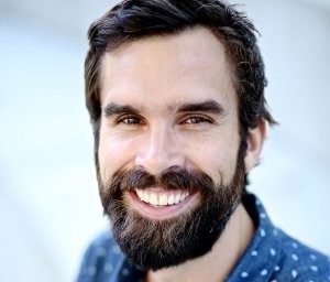 [themify_icon icon="ti-linkedin" link="https://www.linkedin.com/in/benrwmiller/" icon_color="#ffffff"]