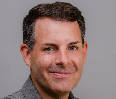 [themify_icon icon="ti-linkedin" link="https://www.linkedin.com/in/toddembley/" icon_color="#ffffff"]