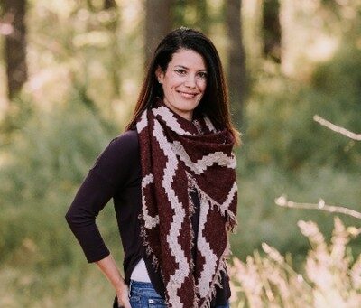 [themify_icon icon="ti-linkedin" link="https://www.linkedin.com/in/jessica-williamson-81384b58/" icon_color="#ffffff"]